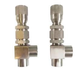 Angle pattern micro flow control needle valve
